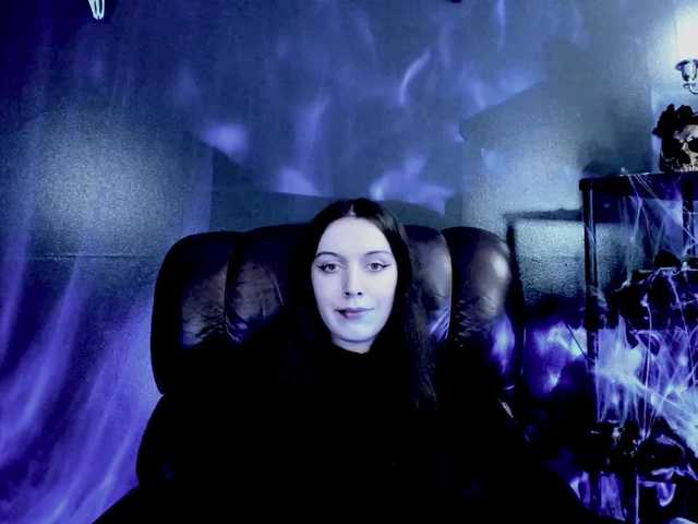 MissToxic's BongaCams show and profile