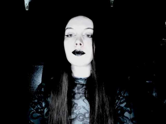 MissToxic live webcam show