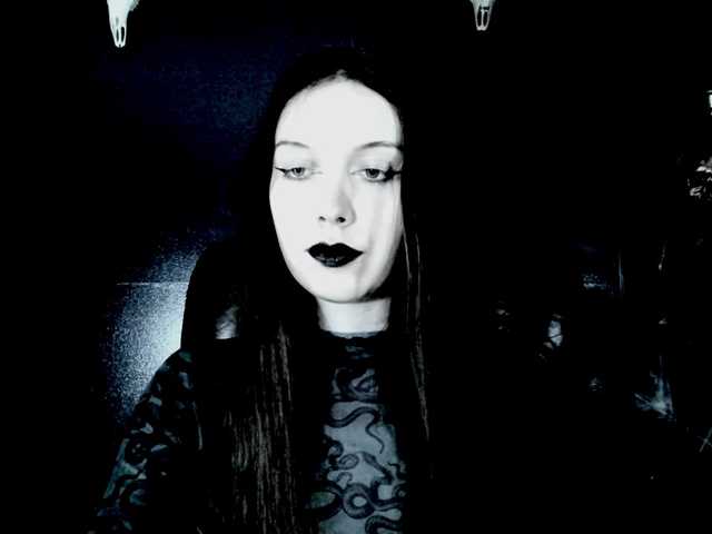 MissToxic live webcam show
