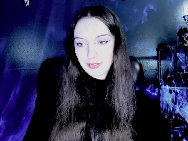 MissToxic's BongaCams show and profile