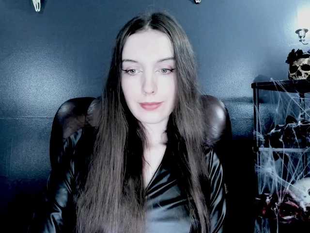 MissToxic's BongaCams show and profile