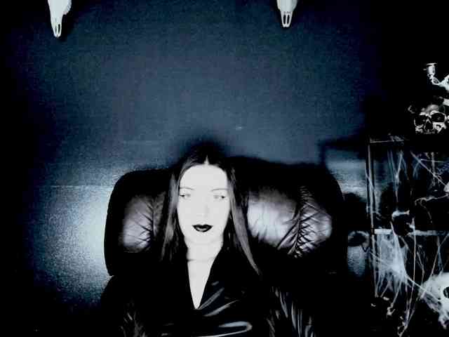 TheDominatrix webcam