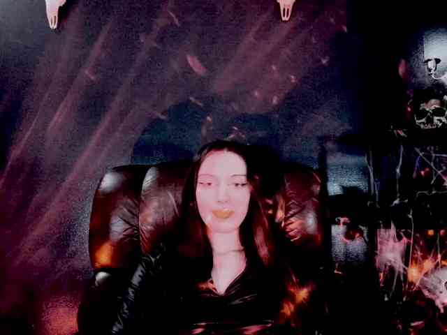 TheDominatrix webcam