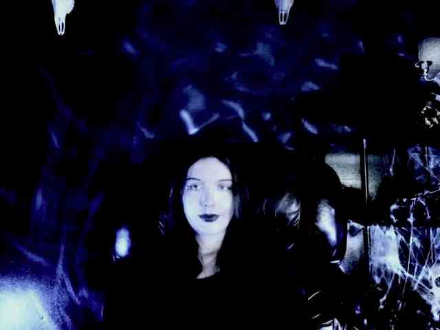 TheDominatrix webcam