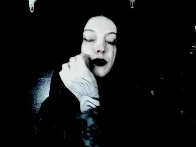 TheDominatrix webcam