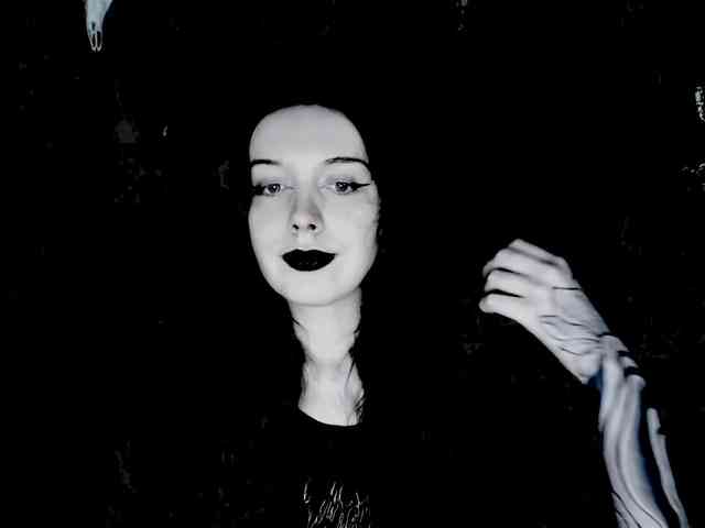 TheDominatrix webcam