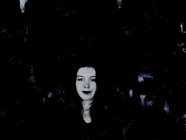 TheDominatrix webcam