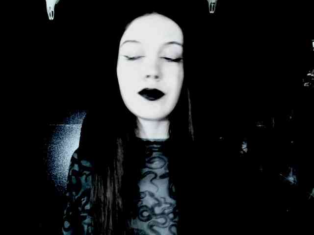 private live show MissToxic