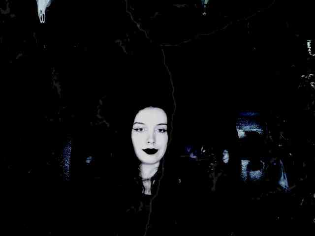 TheDominatrix webcam