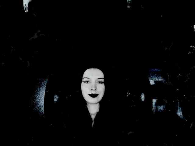 TheDominatrix webcam
