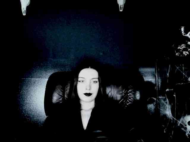 TheDominatrix webcam