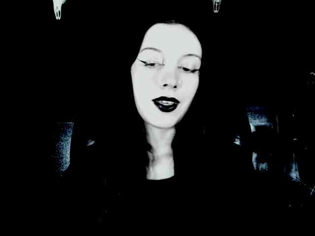 TheDominatrix webcam