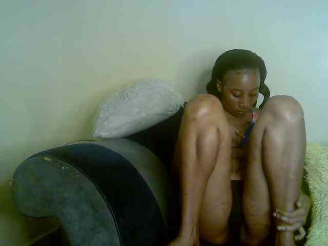 JadaMira1 webcam