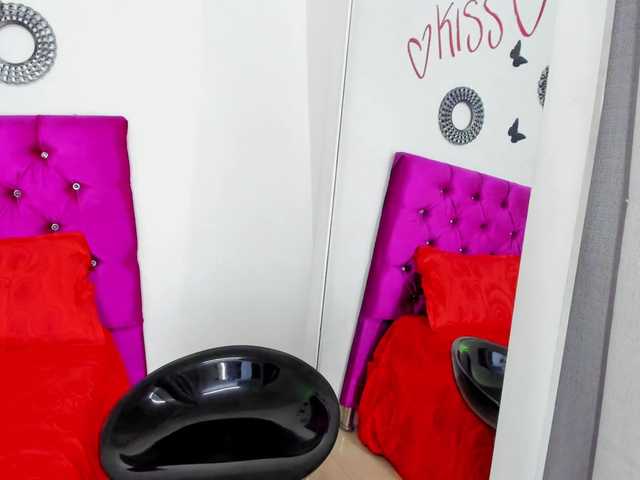 Cassandra-Hunt live cam on BongaCams