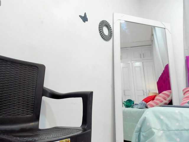 Cassandra-Hunt live cam on BongaCams