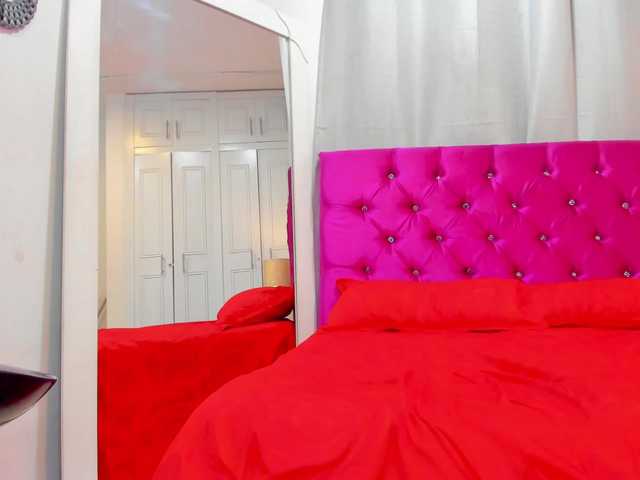 Cassandra-Hunt live cam on BongaCams