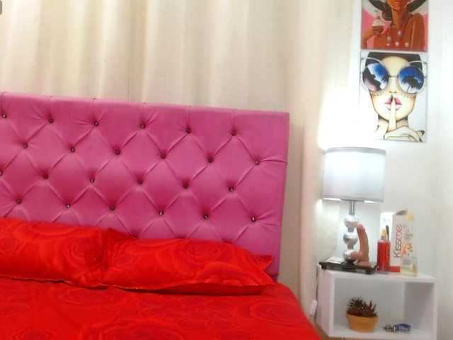 Cassandra-Hunt's BongaCams show and profile