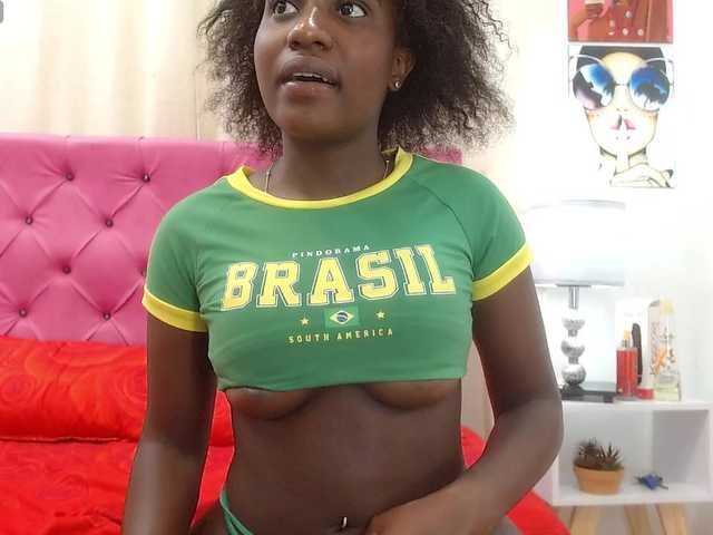 Cassandra-Hunt webcam