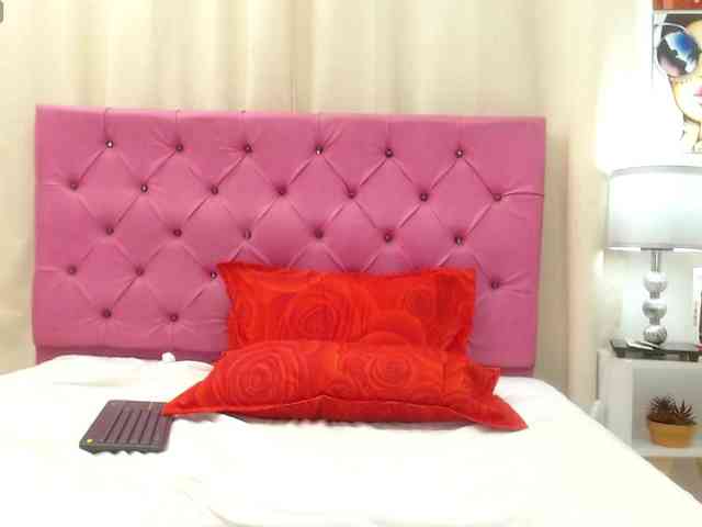 Cassandra-Hunt webcam