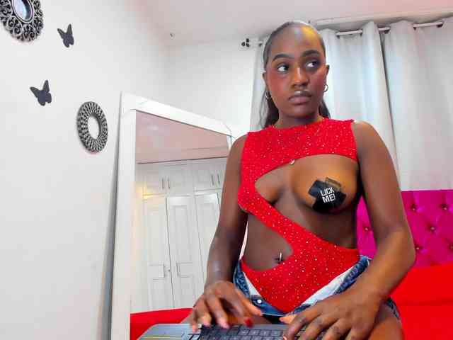 Cassandra-Hunt webcam