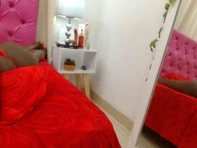 Cassandra-Hunt webcam