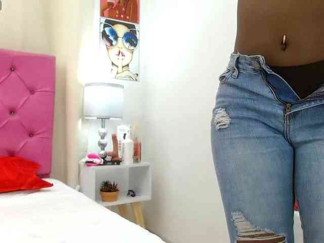 Cassandra-Hunt webcam