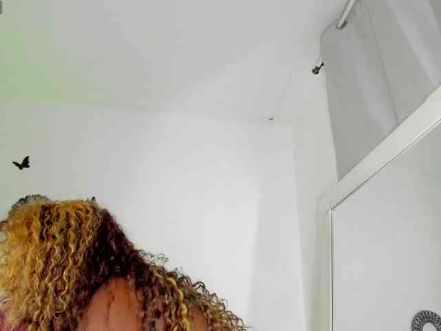 Cassandra-Hunt webcam