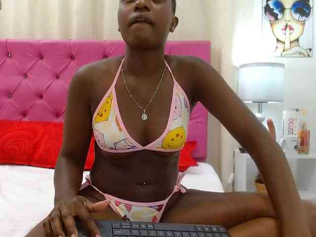 Cassandra-Hunt webcam