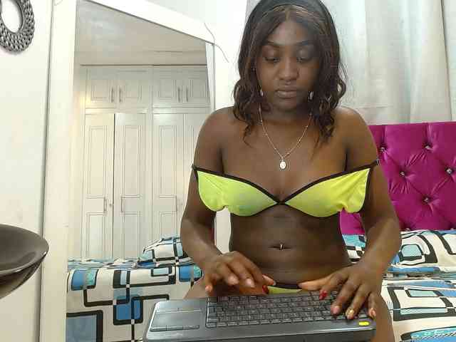 Cassandra-Hunt webcam