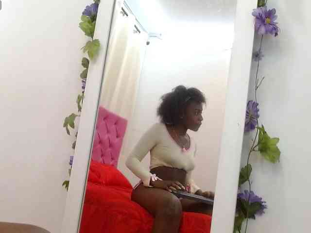 Cassandra-Hunt webcam