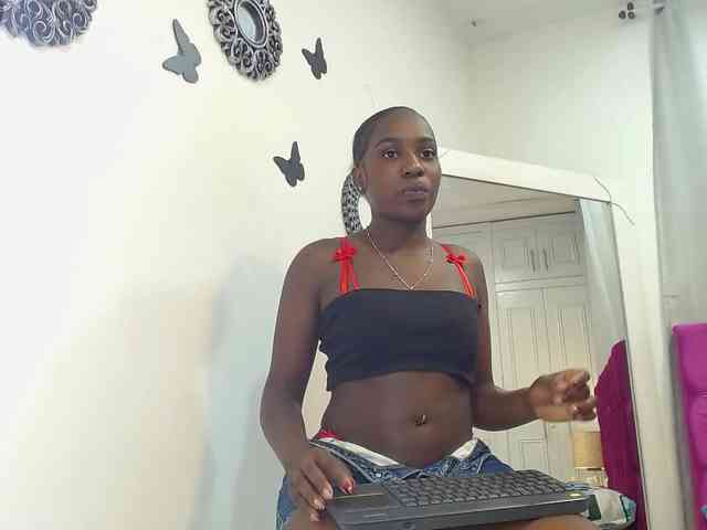 Cassandra-Hunt webcam