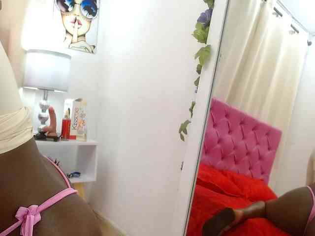 Cassandra-Hunt webcam