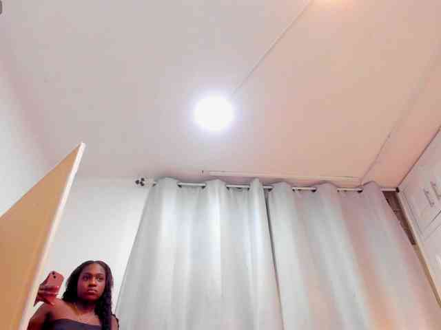 Cassandra-Hunt webcam