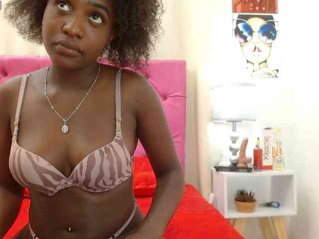 Cassandra-Hunt webcam