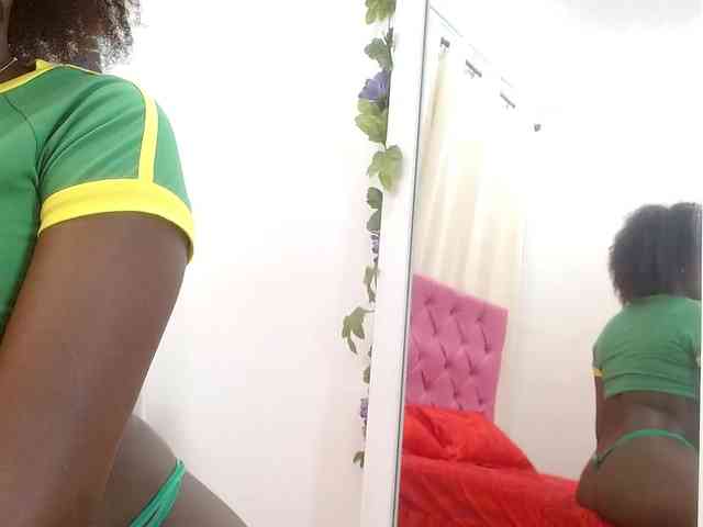 Cassandra-Hunt webcam