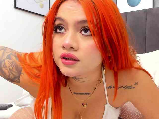 Anikka-Albrite- webcam