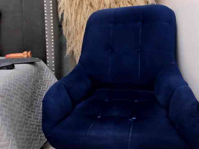 Anikka-Albrite-