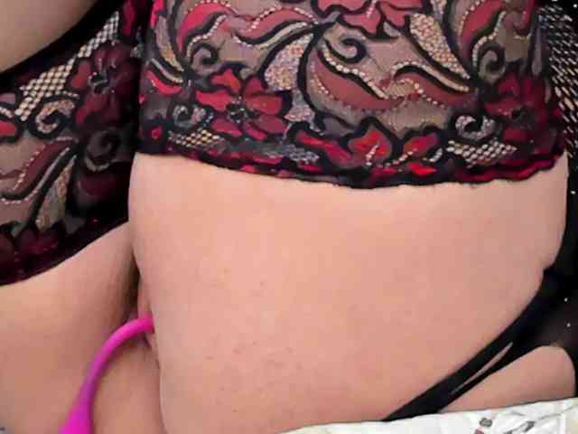 Anikka-Albrite- webcam