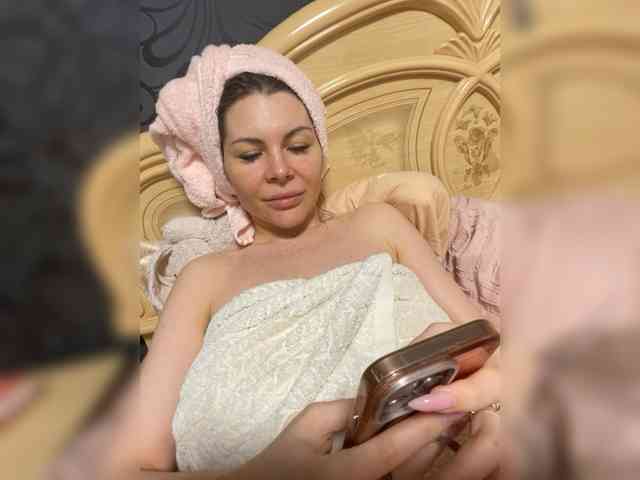 Victoria99999 webcam