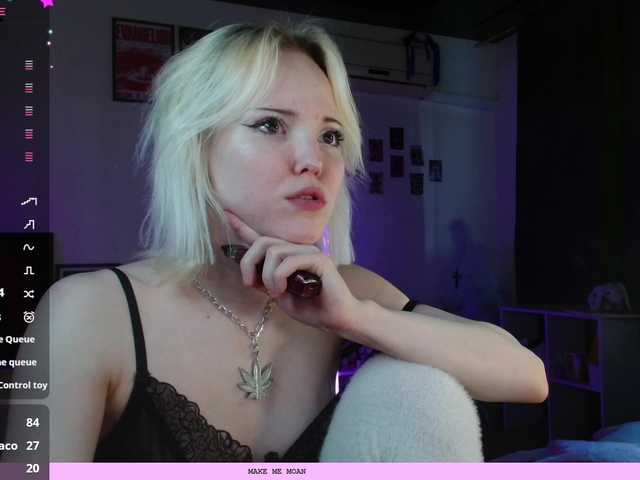 EvianLui live cam on BongaCams