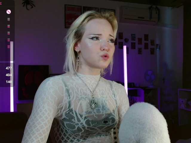 EvianLui live cam on BongaCams