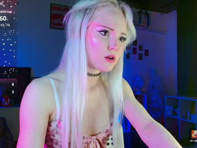 EvianLui live cam on BongaCams