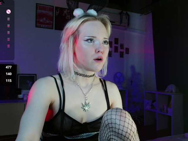 EvianLui live cam on BongaCams