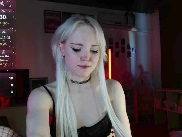 EvianLui live cam on BongaCams