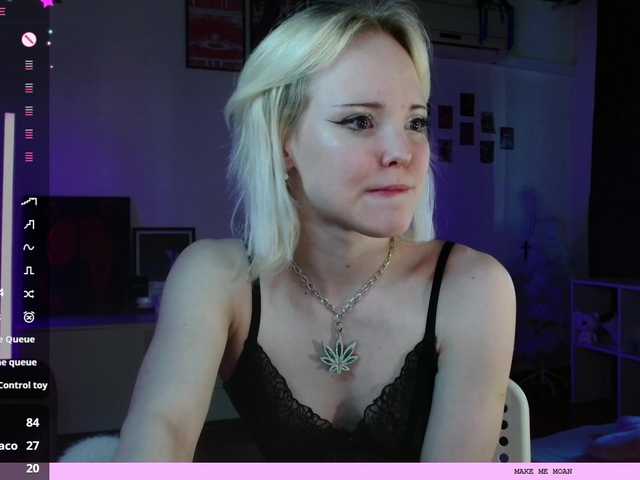 EvianLui live cam on BongaCams