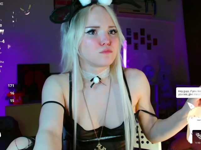 EvianLui, en vivo ahora en BongaCams
