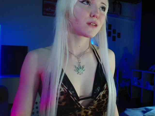EvianLui webcam