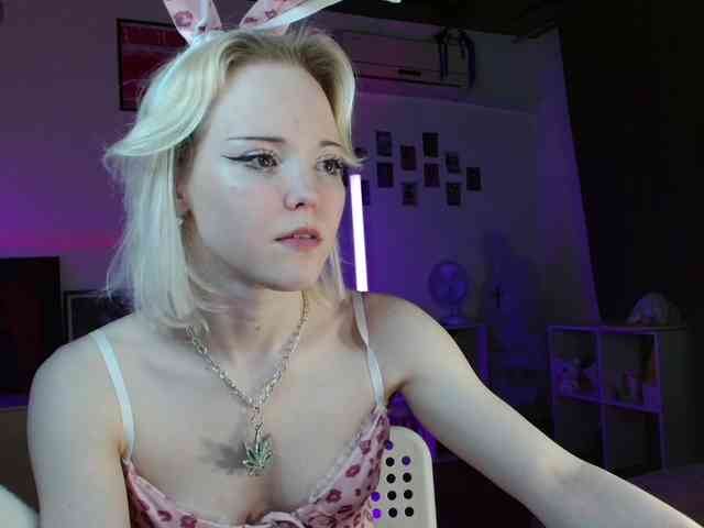 EvianLui webcam