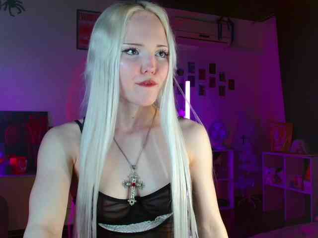 EvianLui webcam