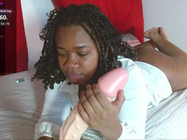 Angelamontes live cam on BongaCams